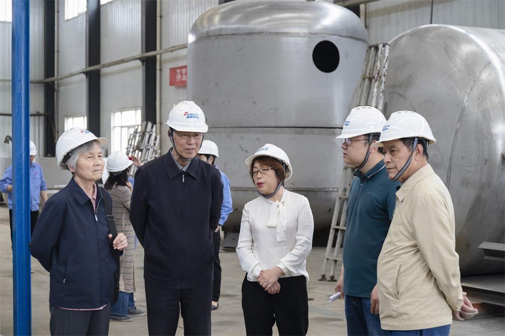 张全兴院士参观yp街机电子科技