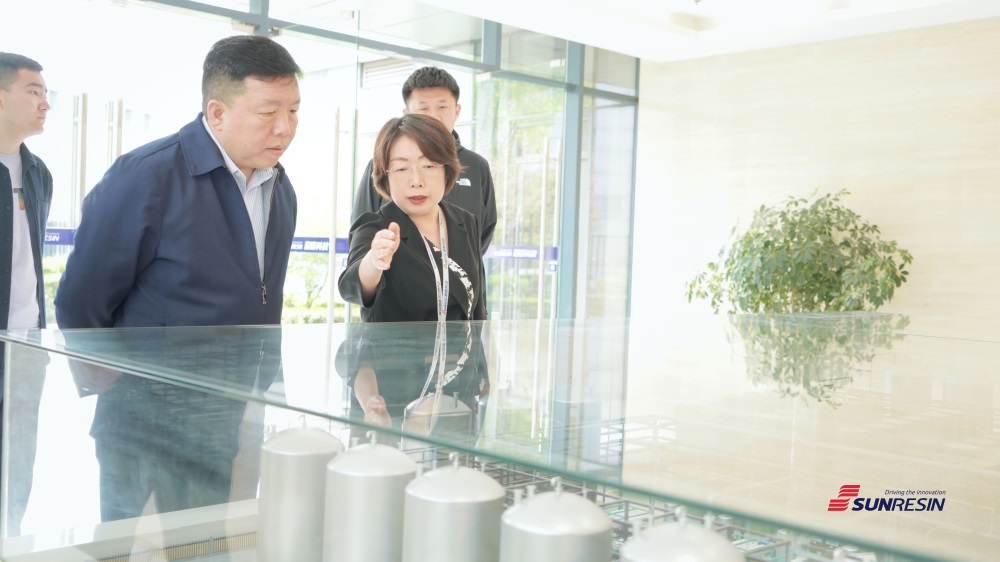 中国上市公司协会党委书记柳磊一行莅临yp街机电子科技调研指导